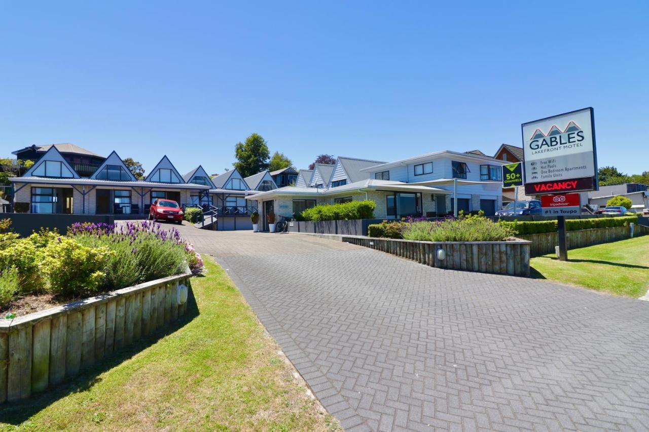 Gables Lakefront Resort Taupo Exterior photo